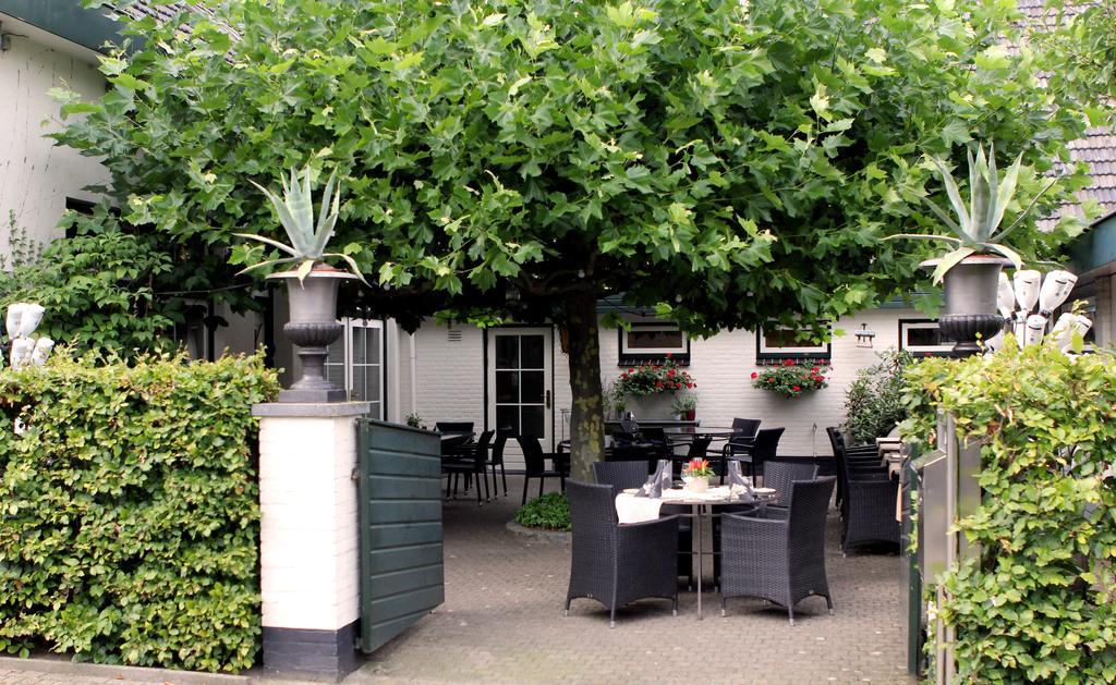 Restaurant Oolderhof Bv Hotel Roermond Luaran gambar