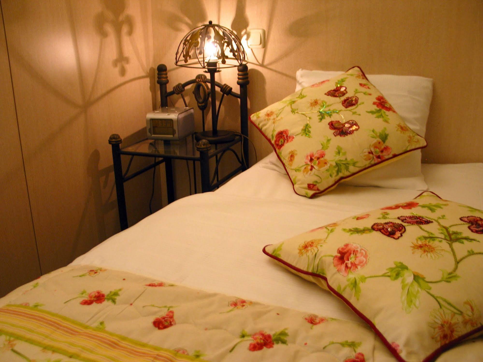 Restaurant Oolderhof Bv Hotel Roermond Luaran gambar